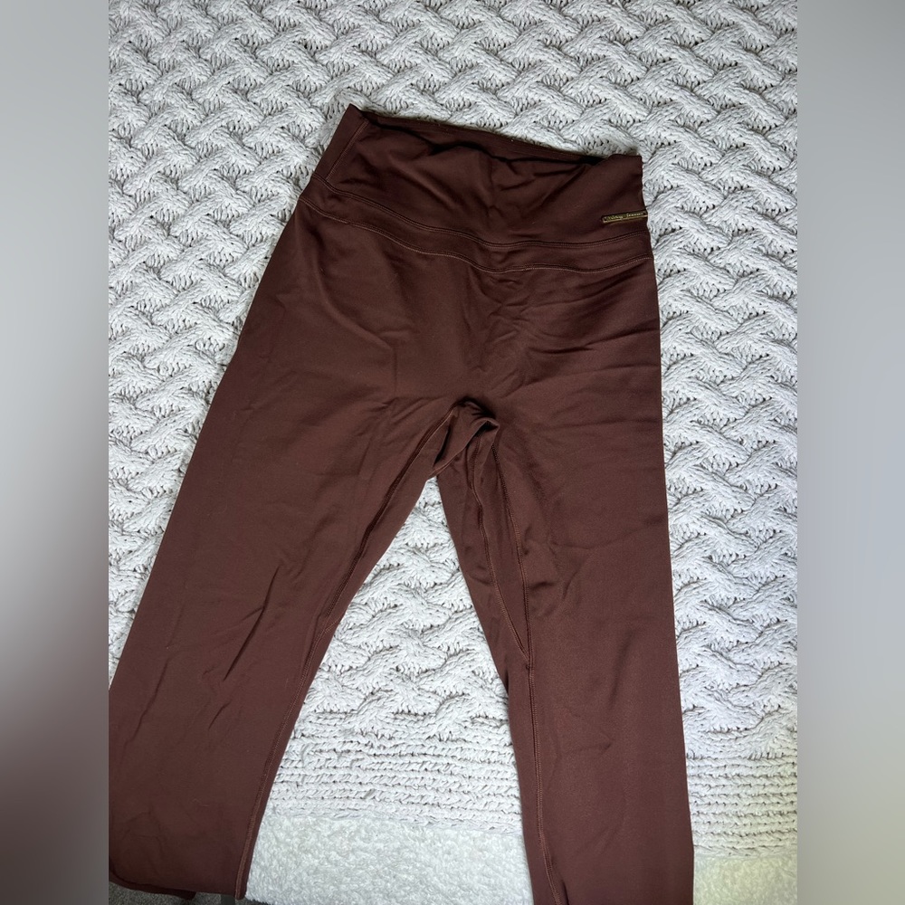 Gymshark X Whitney Simmons collection scrunch butt leggings